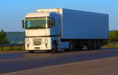 İstanbul ile Üzümlü Arası Öğrenci Eşyası Taşıma